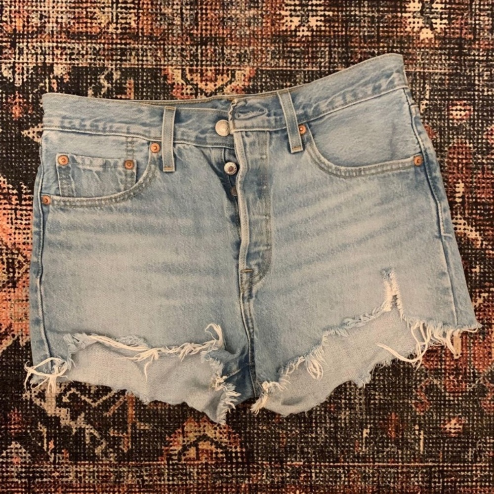 Vintage Levi’s 501 shorts